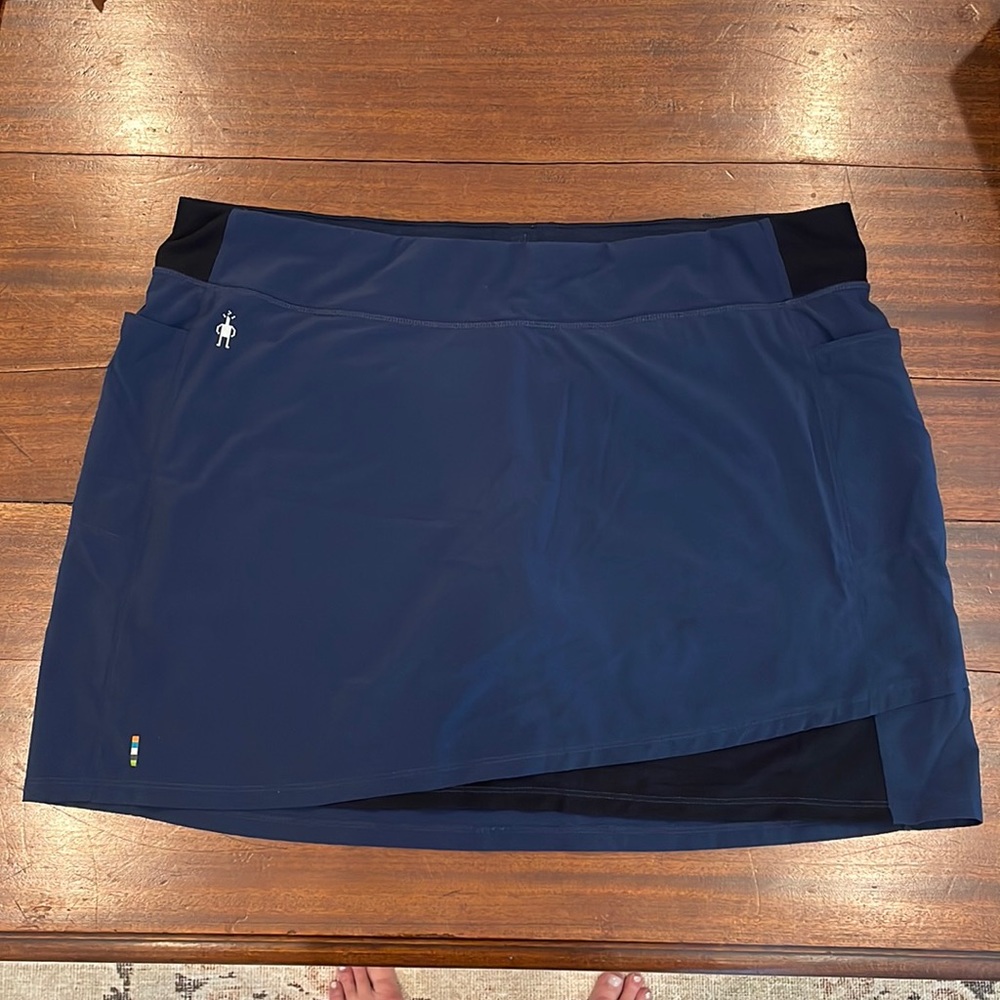Smartwool Active Lined Skirt in Navy